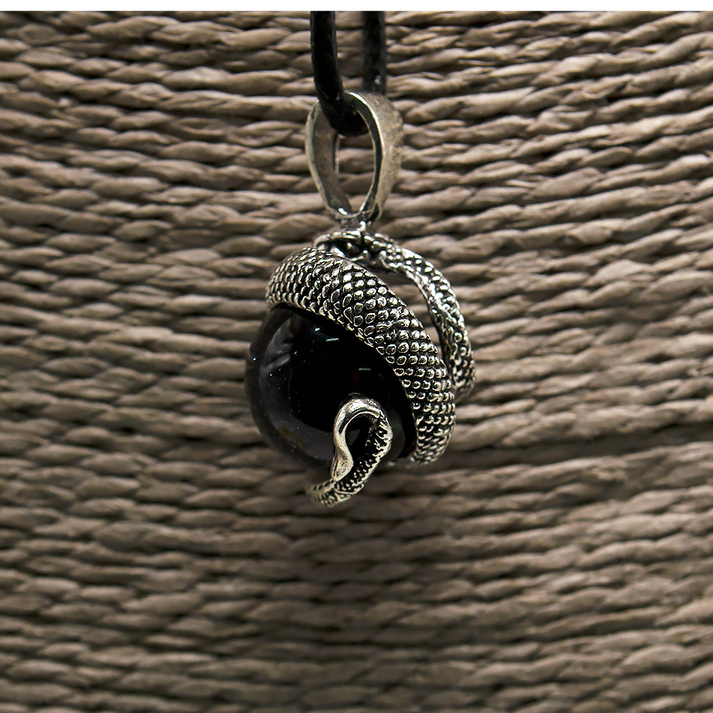 Кулон  "Змея на шаре" авантюрин синтетический синий