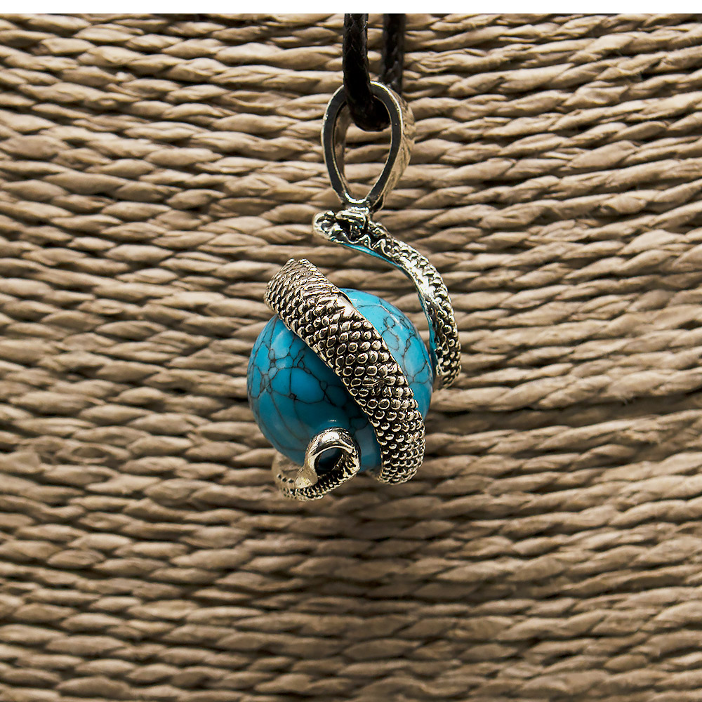 Кулон  "Змея на шаре" бирюза имитация