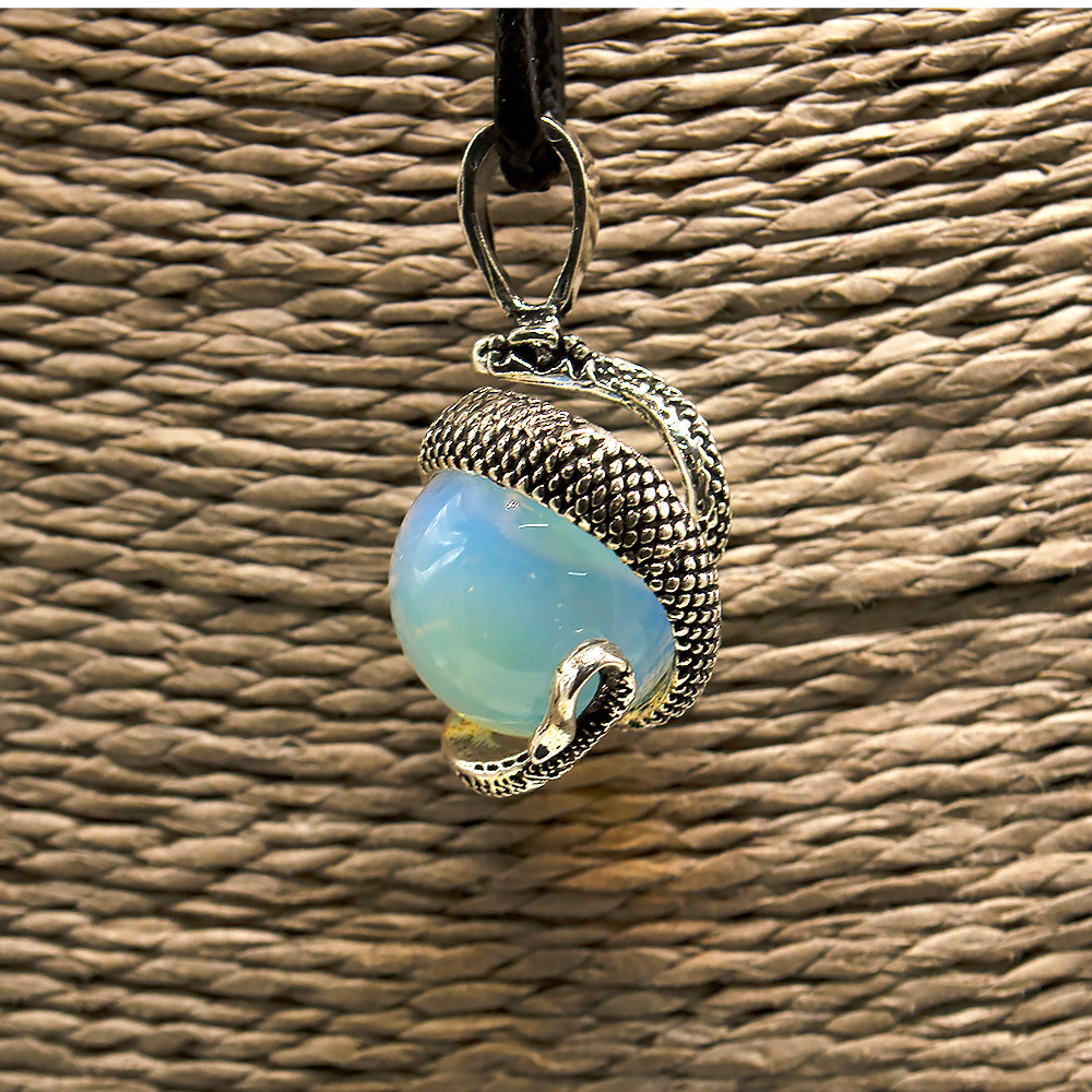 Кулон  "Змея на шаре" лунный камень имитация