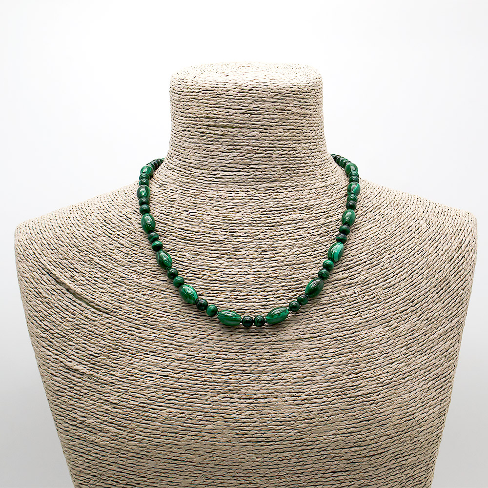 Бусы из малахита бочонок 12*8 мм