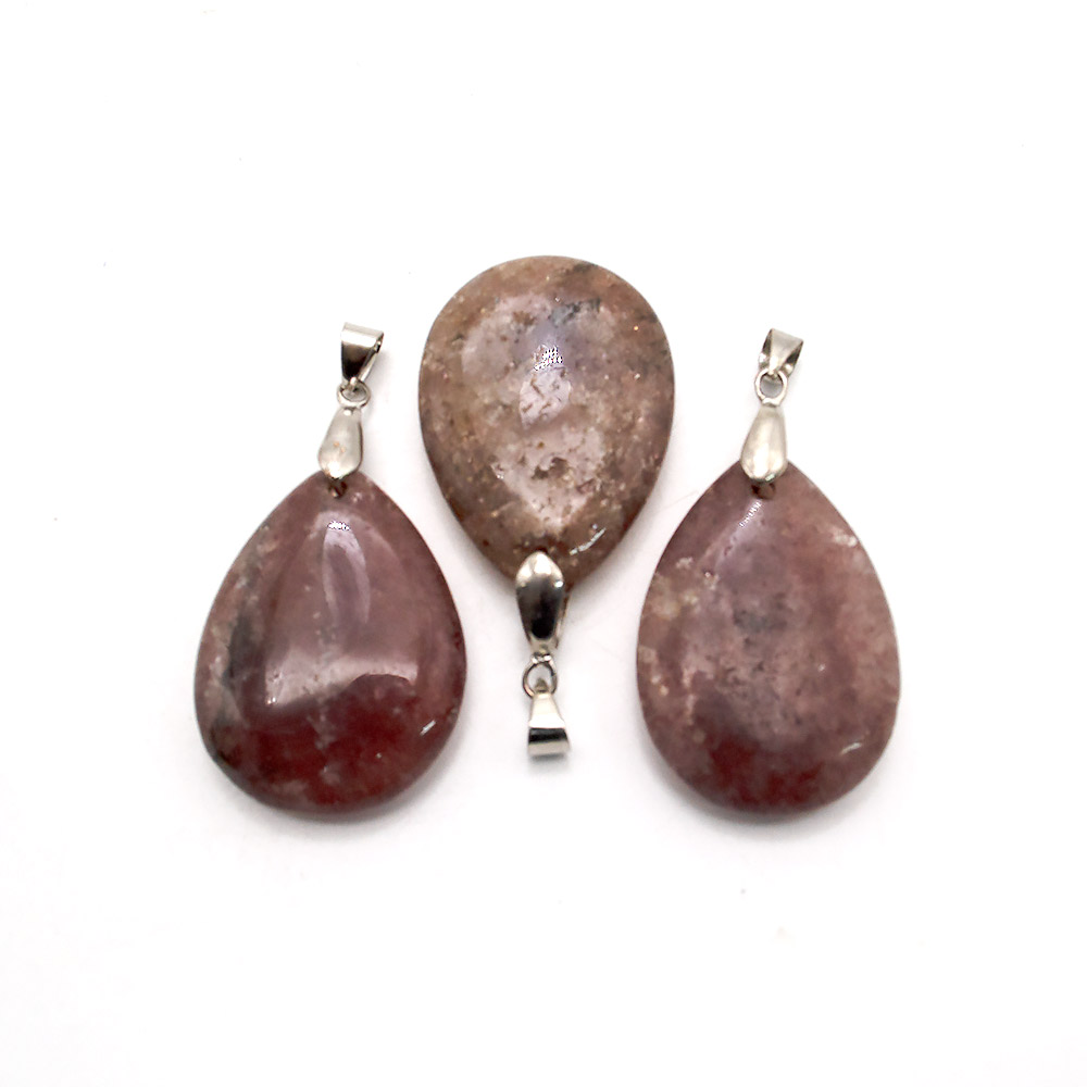 Кулон из земляничного кварца капля 35*25 мм