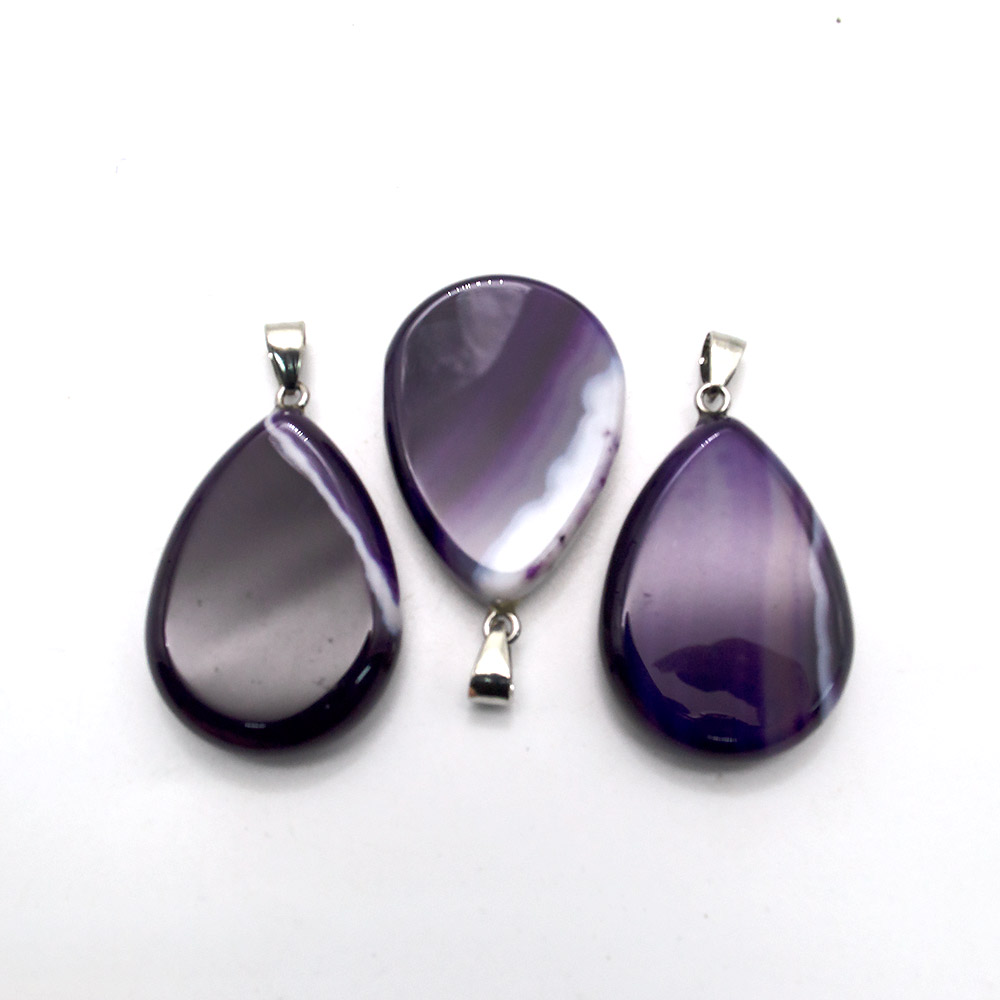 Фото товара кулон из агата тонированного фиолетового капля 35*25 мм