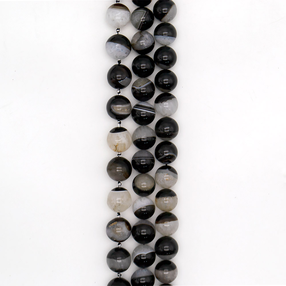 Агат черный с кварцем белым шар