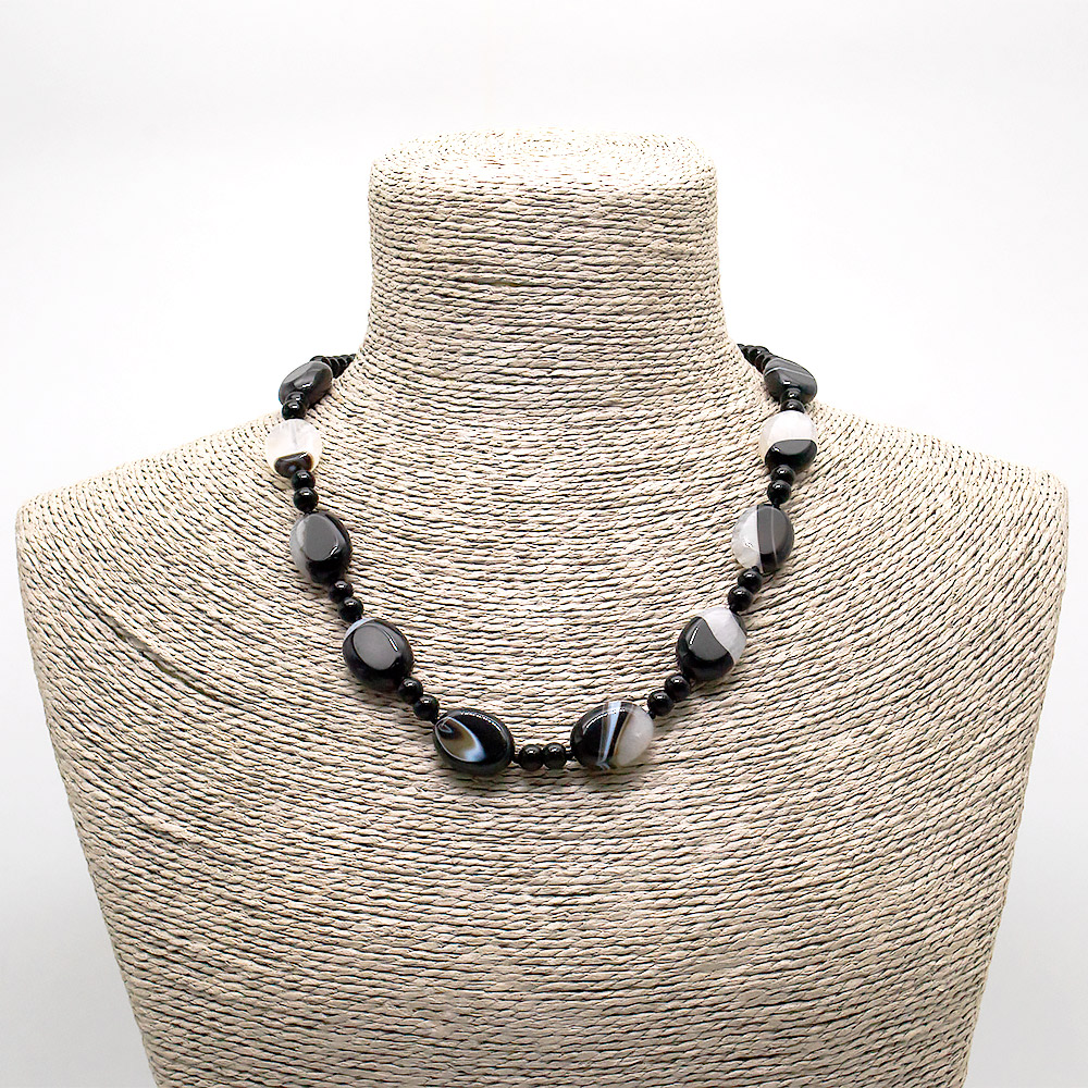 Бусы из агата с кварцем таблетка овальная 20*15 мм