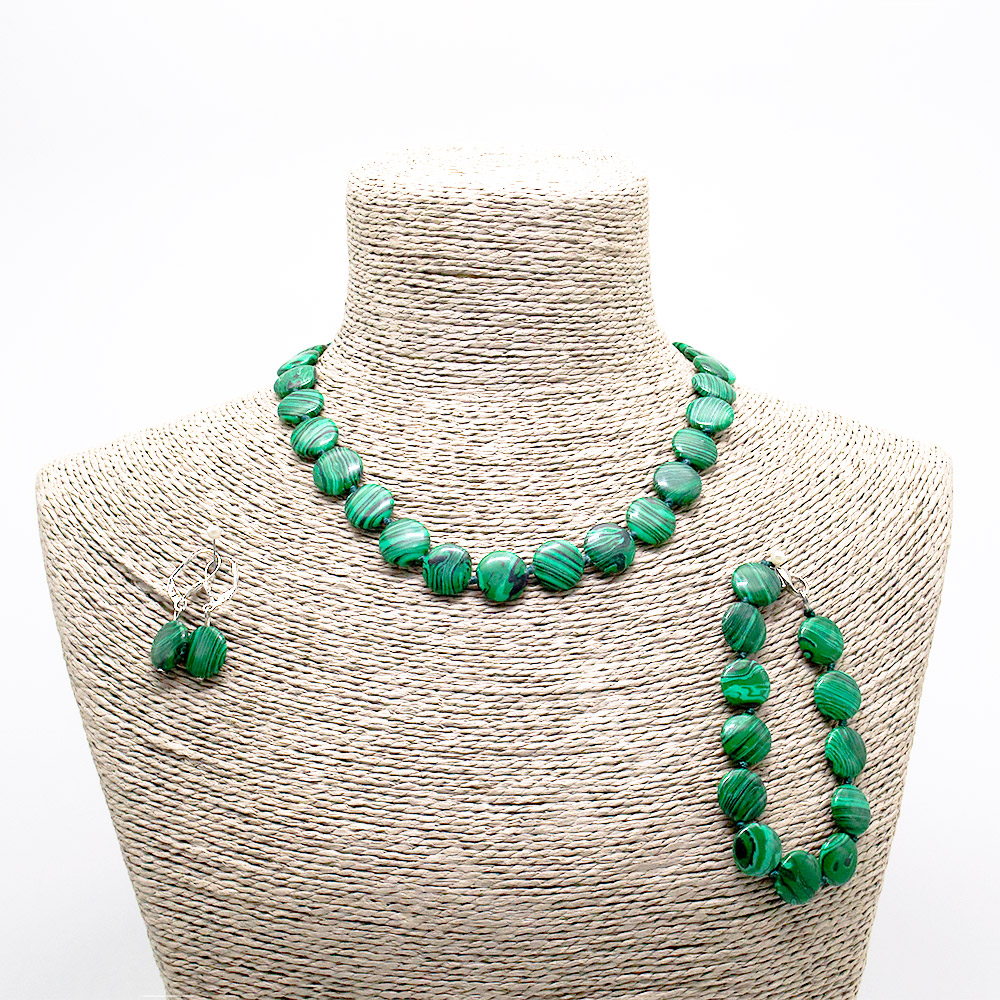 Фото товара бусы,браслет,серьги из малахита имитации таблетка круглая