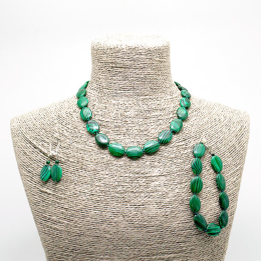 Фото товара бусы,браслет,серьги из малахита имитации таблетка овальная 18*13 мм