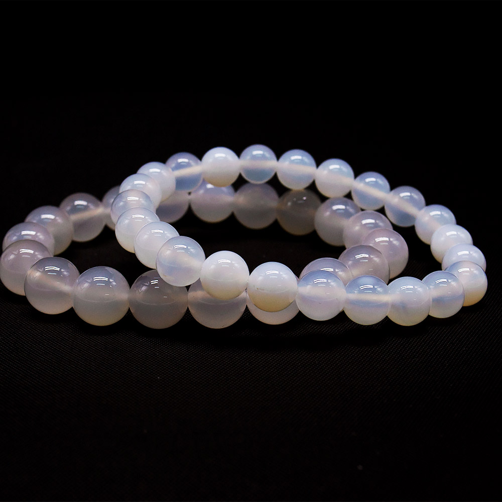 Фото товара браслет из халцедона белого шар