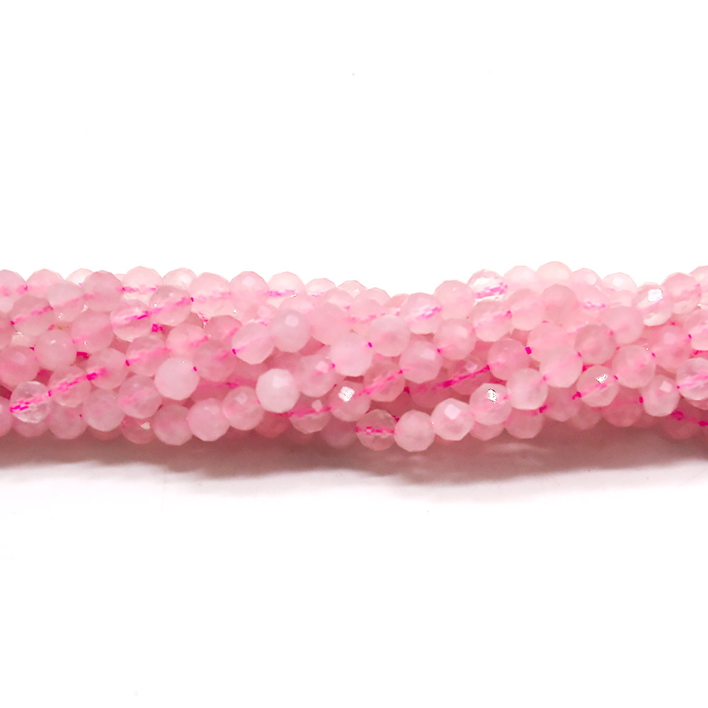 Розовый кварц мадагаскарский 4.5 мм грань