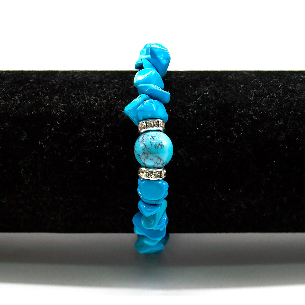 Браслет из бирюзы имитации крошка с шариком и стразами