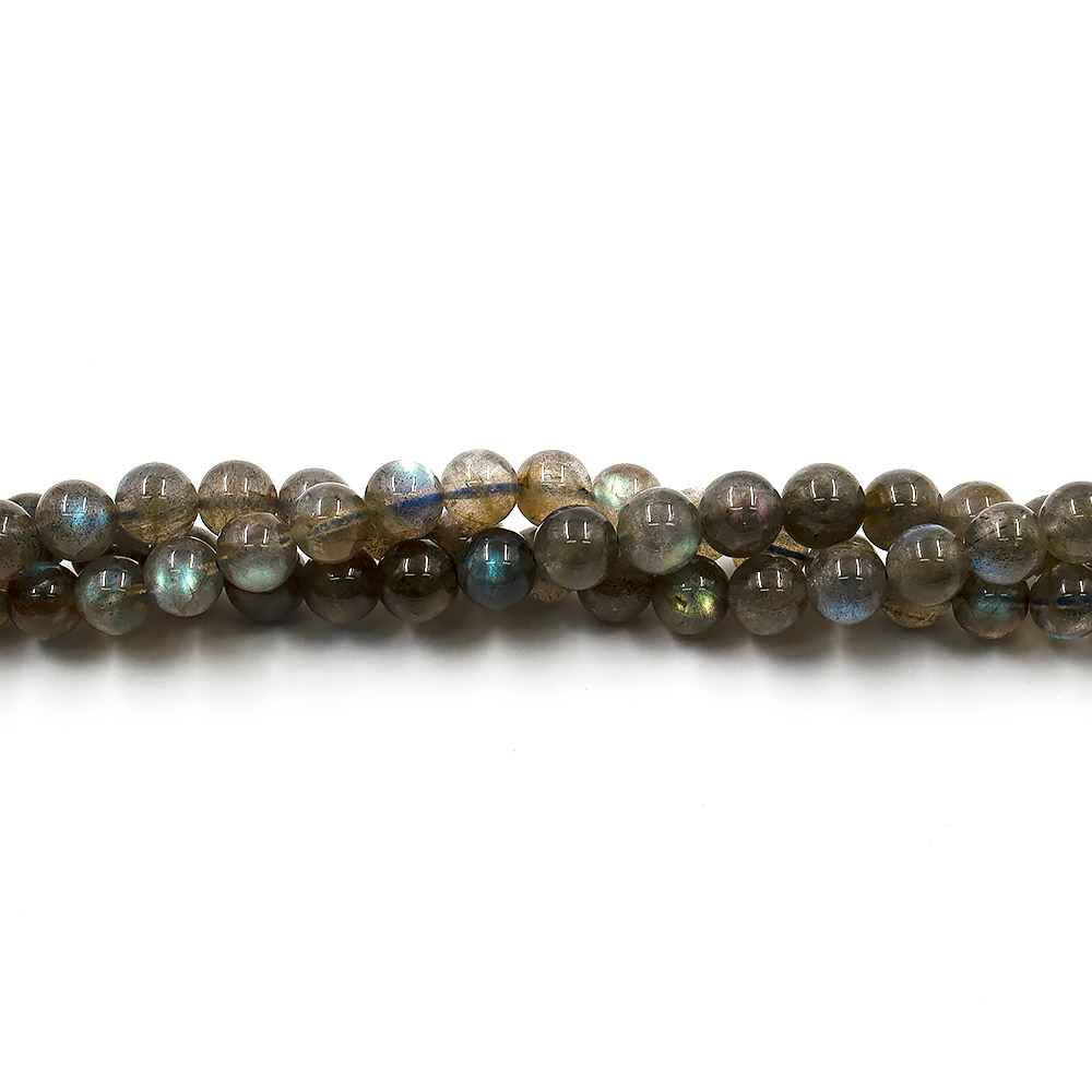 Лабрадор 9 мм  В.С.