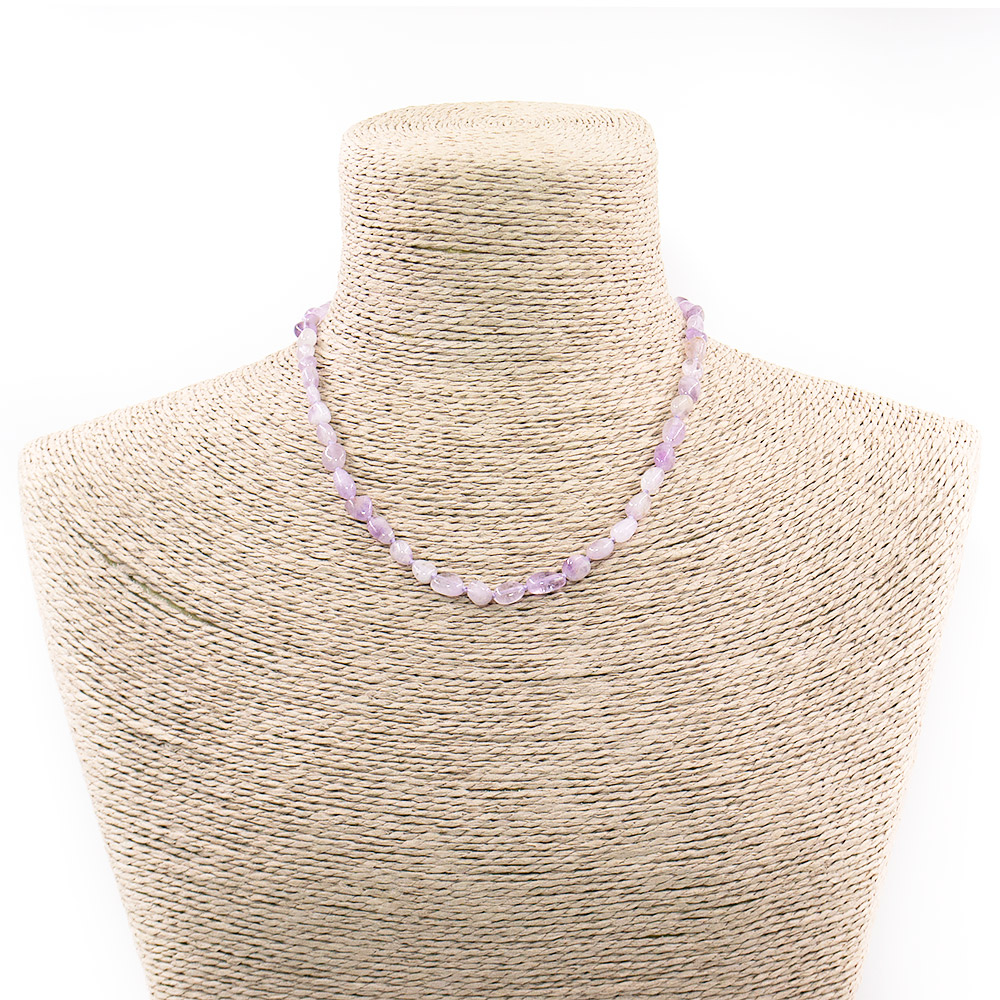 Фото товара бусы из аметиста лавандового галтовка 10*8 мм