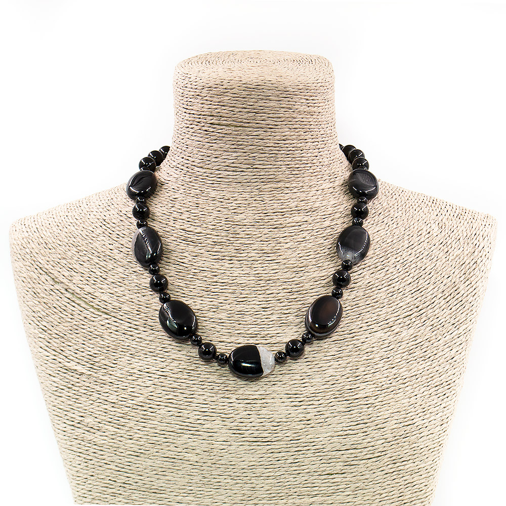 Бусы из агата черного с кварцем таблетка овальная 24*18 мм