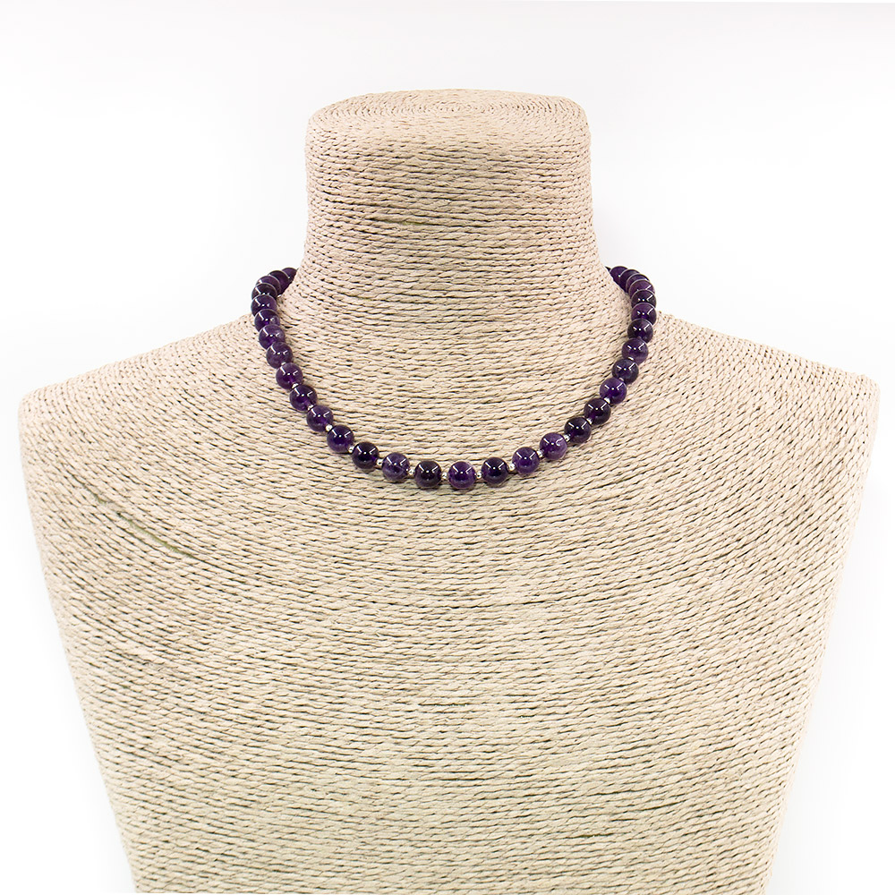 Фото товара бусы из аметиста шар 8 мм со вставками из гематита