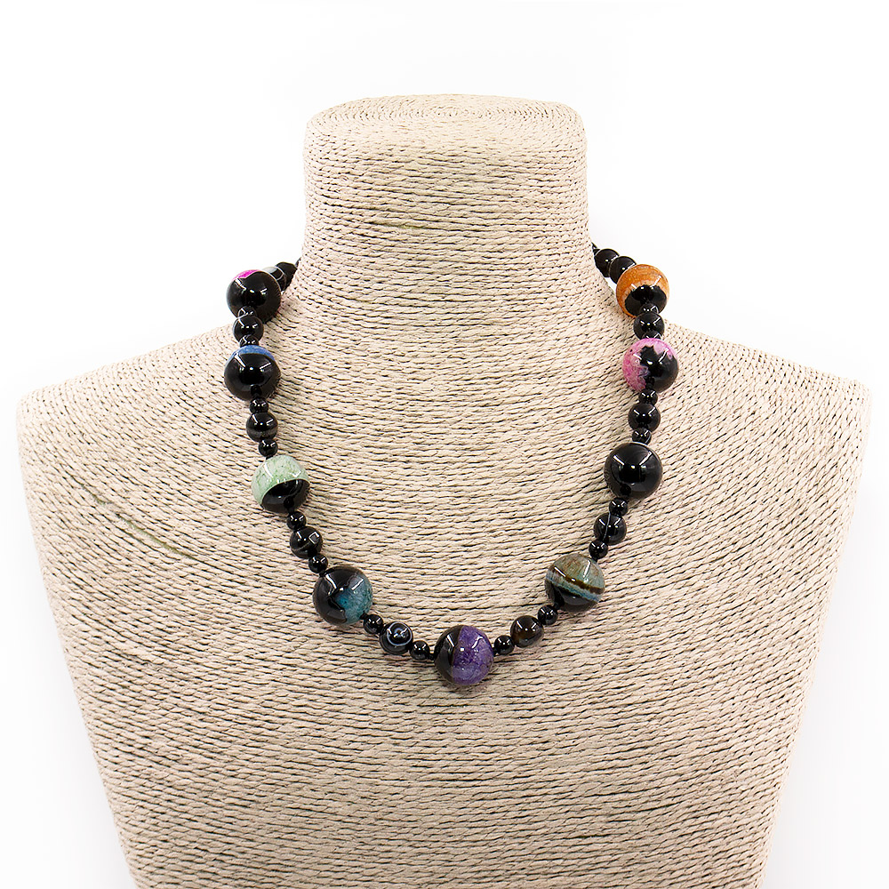 Бусы из агата с кварцем цветным шар 18 мм