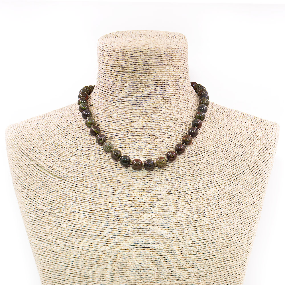 Бусы из эвдиалита 10 мм