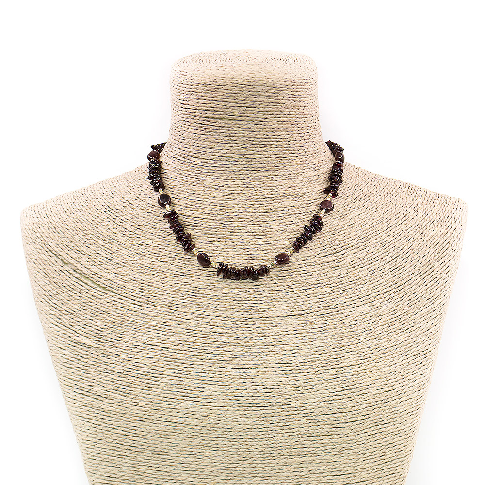 Фото товара бусы-чокер из граната крошки со вставками из гематита