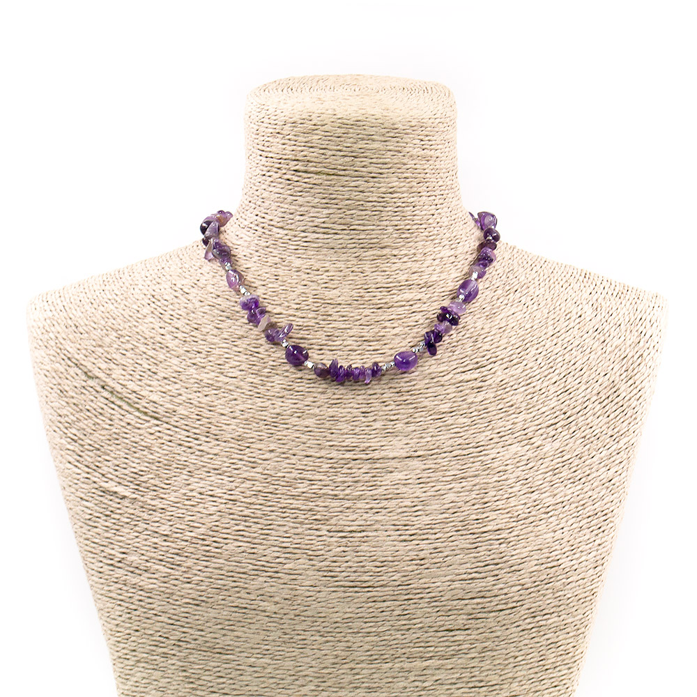 Фото товара бусы-чокер из аметиста крошки со вставками из гематита