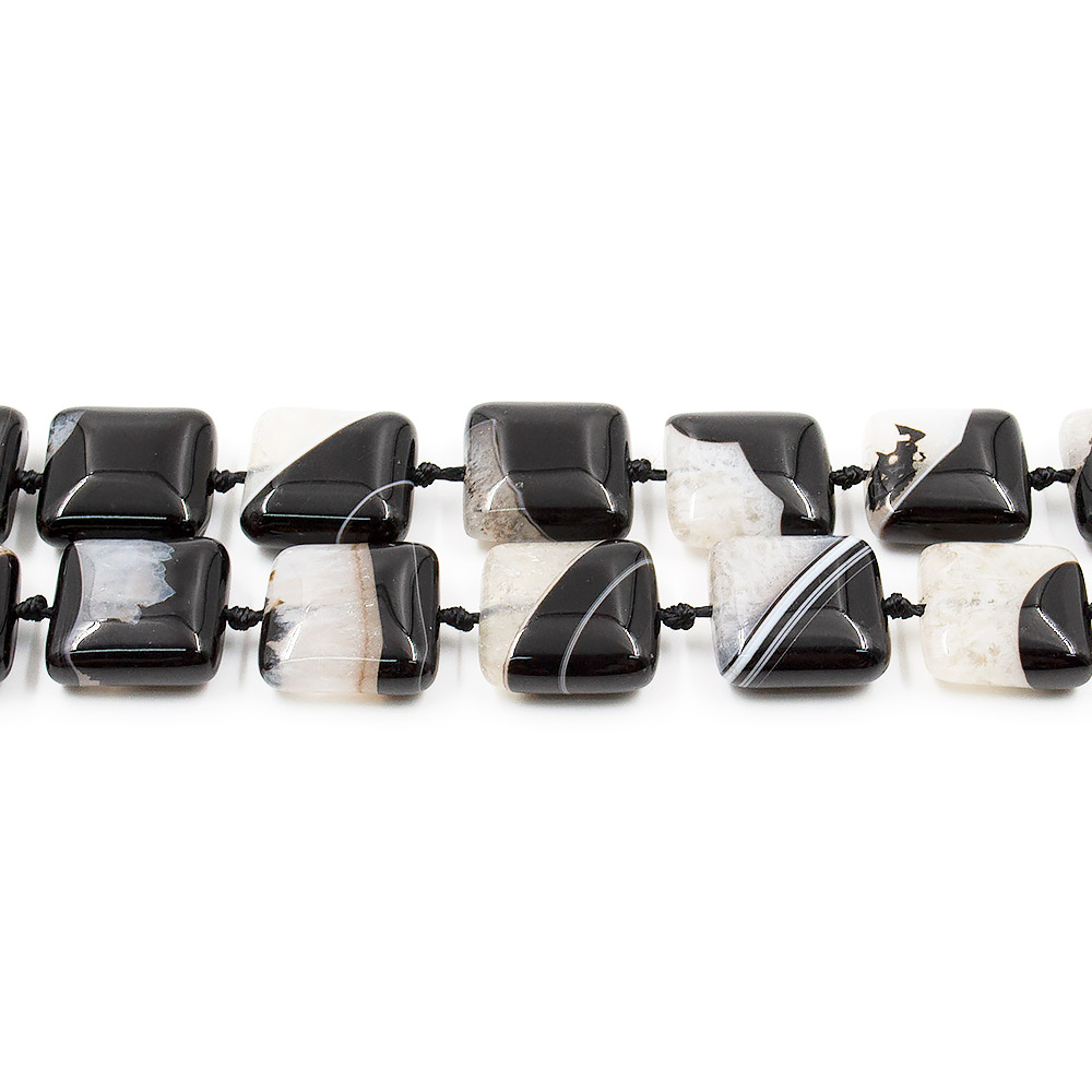 Агат черный с кварцем квадрат 18*18 мм