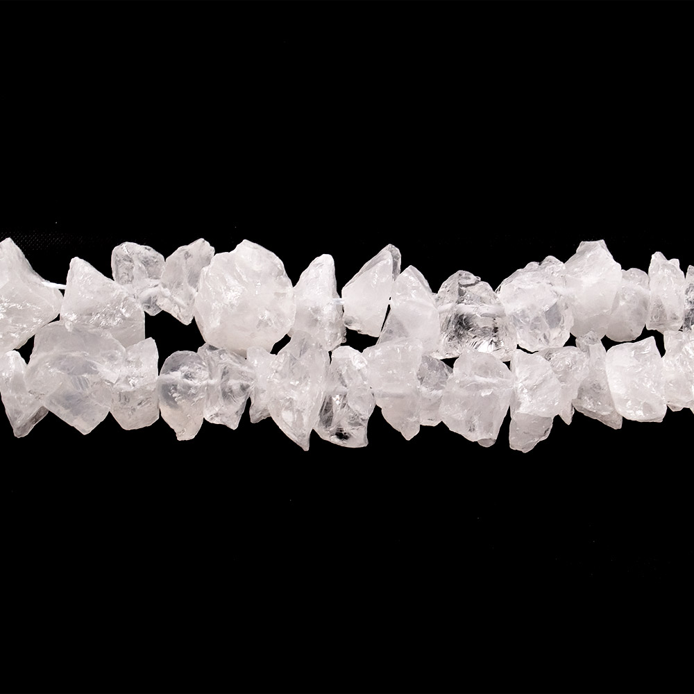 Фото товара горный хрусталь крошка необработанная 15*10 мм