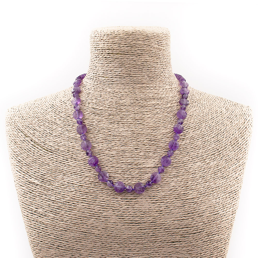 Фото товара бусы из аметиста таблетка граненая круглая 10 мм люкс