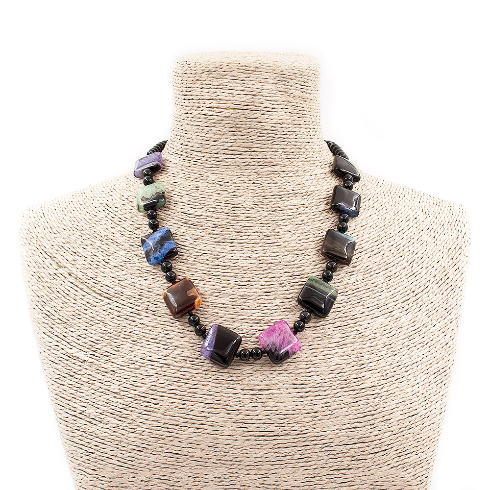 Бусы из агата черного с кварцем микс цветов квадрат плоский 18*18 мм