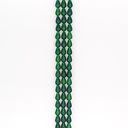 Агат капля цвет темный хризопраз 14*10 мм