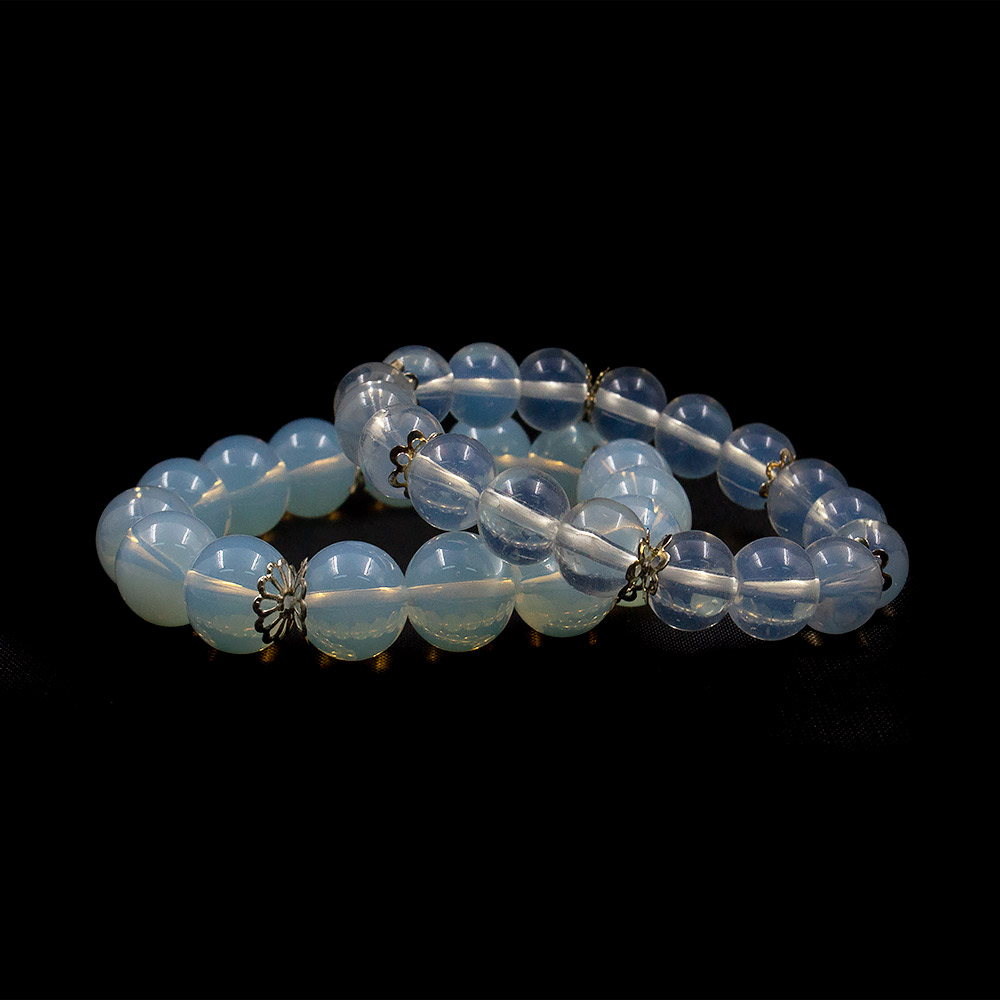 Фото товара браслет из лунного камня имитации шар с фурнитурой "цветок"