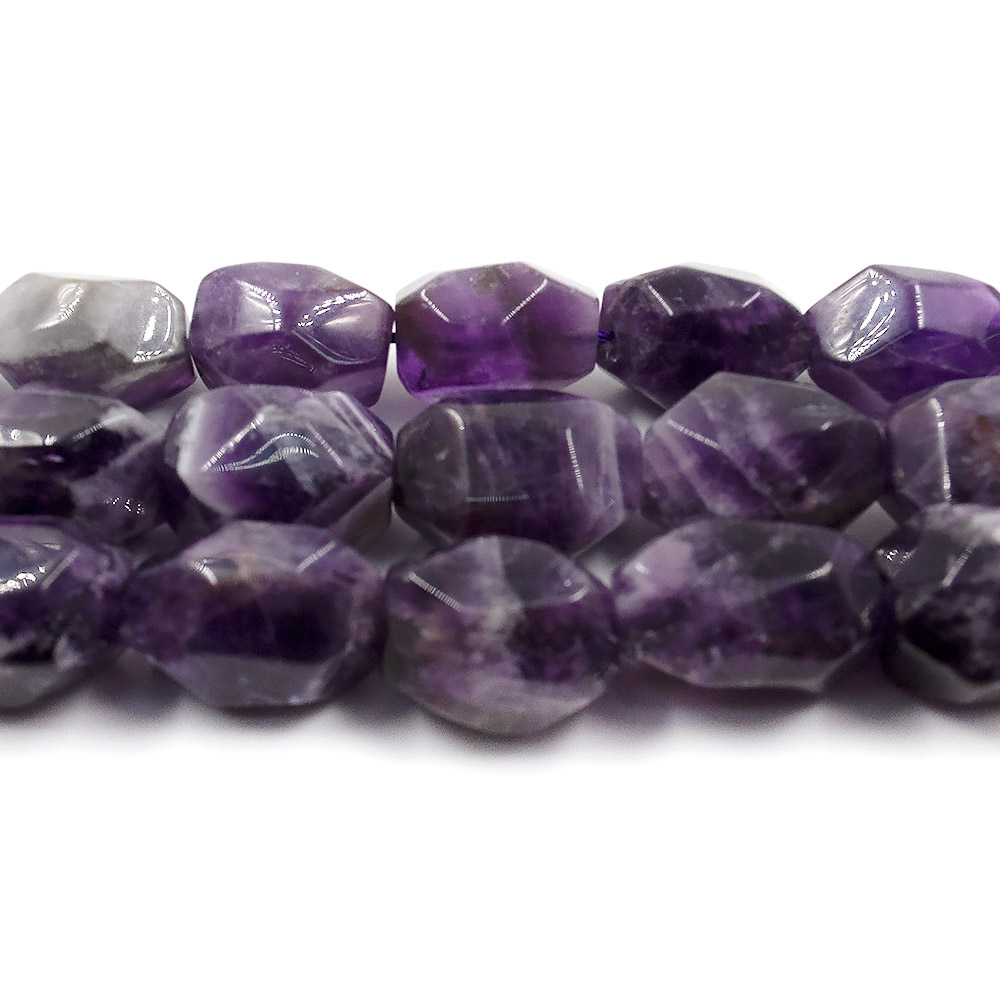 Аметист темный галтовка с гранями 19*15 мм