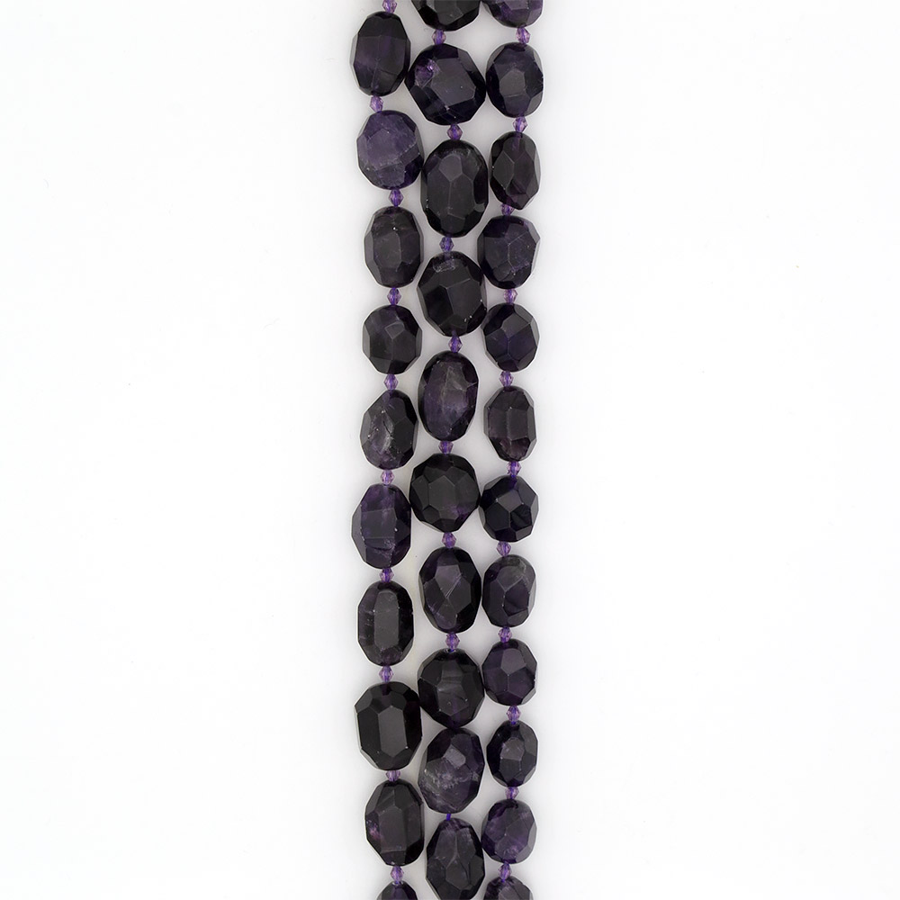 Фото товара аметист темный бочата 23*15 мм