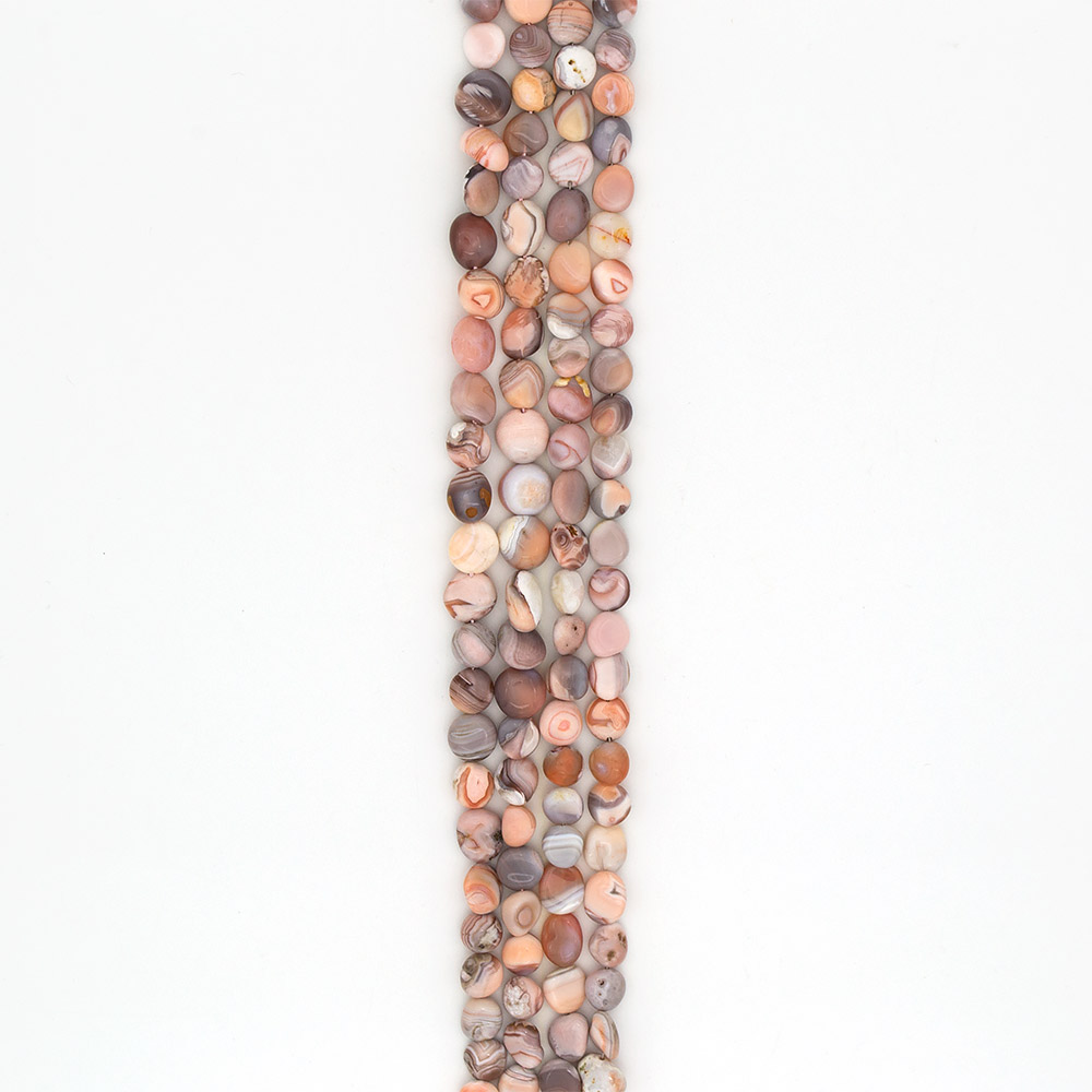 Фото товара агат ботсвана галтовка цвет персиковый 13*10 мм