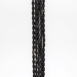 Фото товара агат бочата цвет черный 16*8 мм