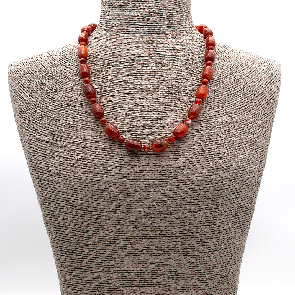 Фото товара бусы из сердолика бочонок 14*10