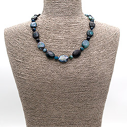 Бусы из агата тонированного сине-зеленого таблетка овальная 20*15 мм