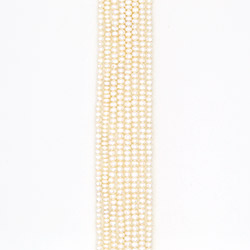 Фото товара жемчуг белый "пуговица" 6*5 мм