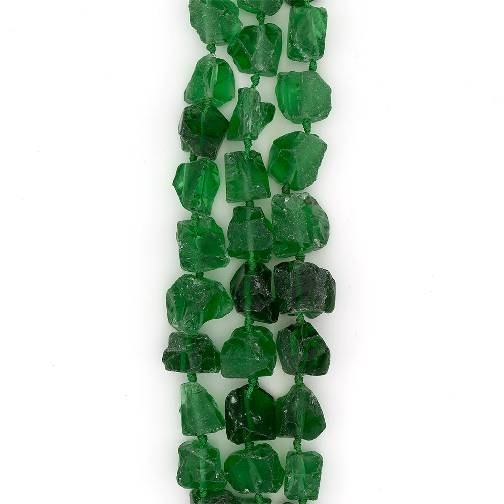 Фото товара флюорит зеленый галтовка необработанная 22*19 мм