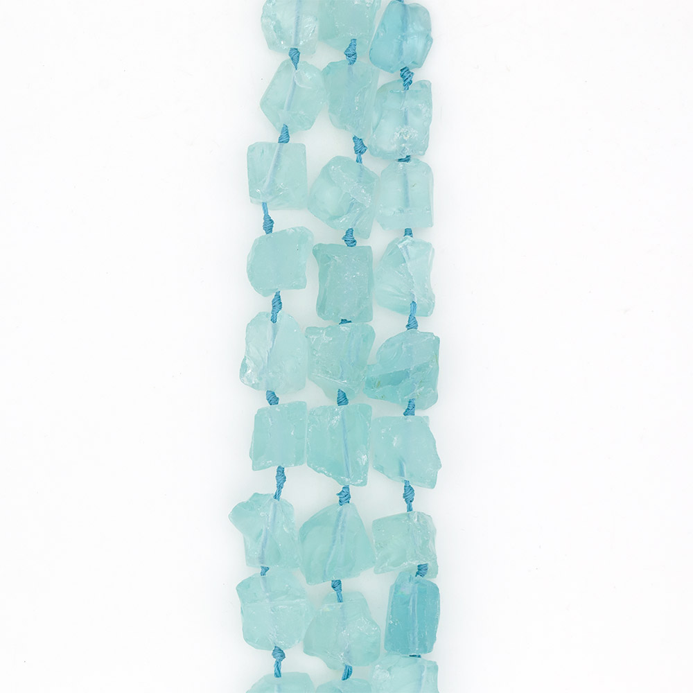 Фото товара аквакварц галтовка необработанная от 23*17 до 30*25 мм