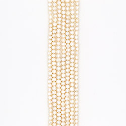 Жемчуг белый "пуговица" 8*9 мм