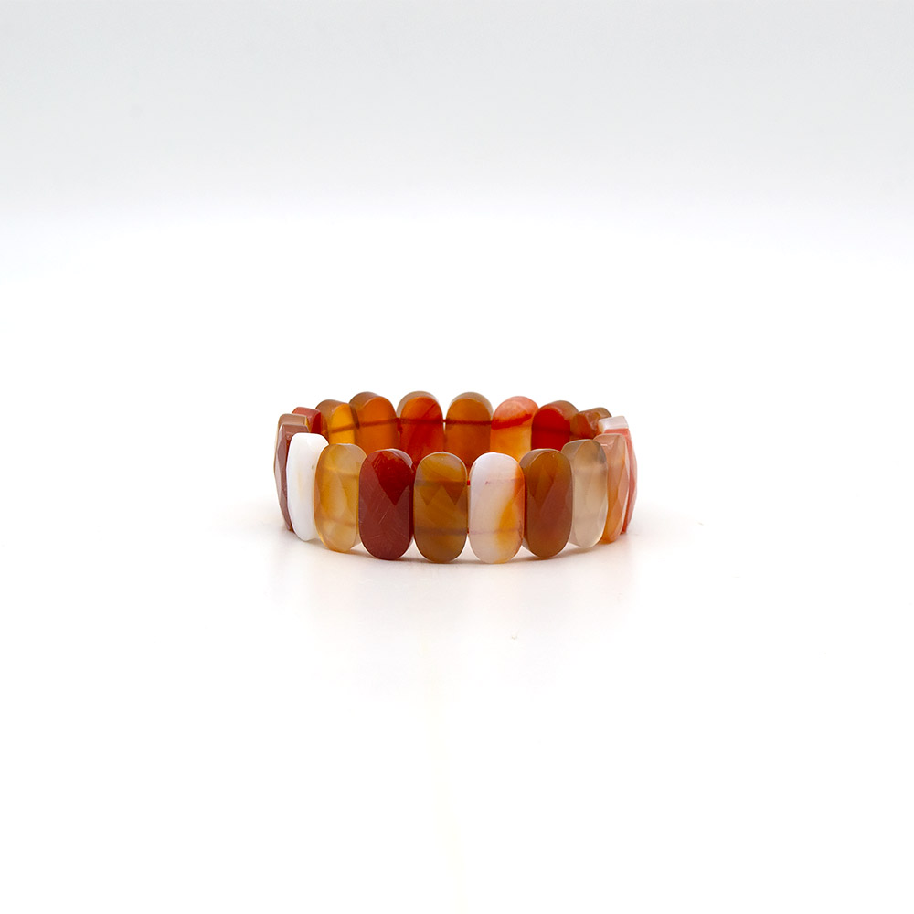 Фото товара браслет из сердолика светлого 20*10 мм грань