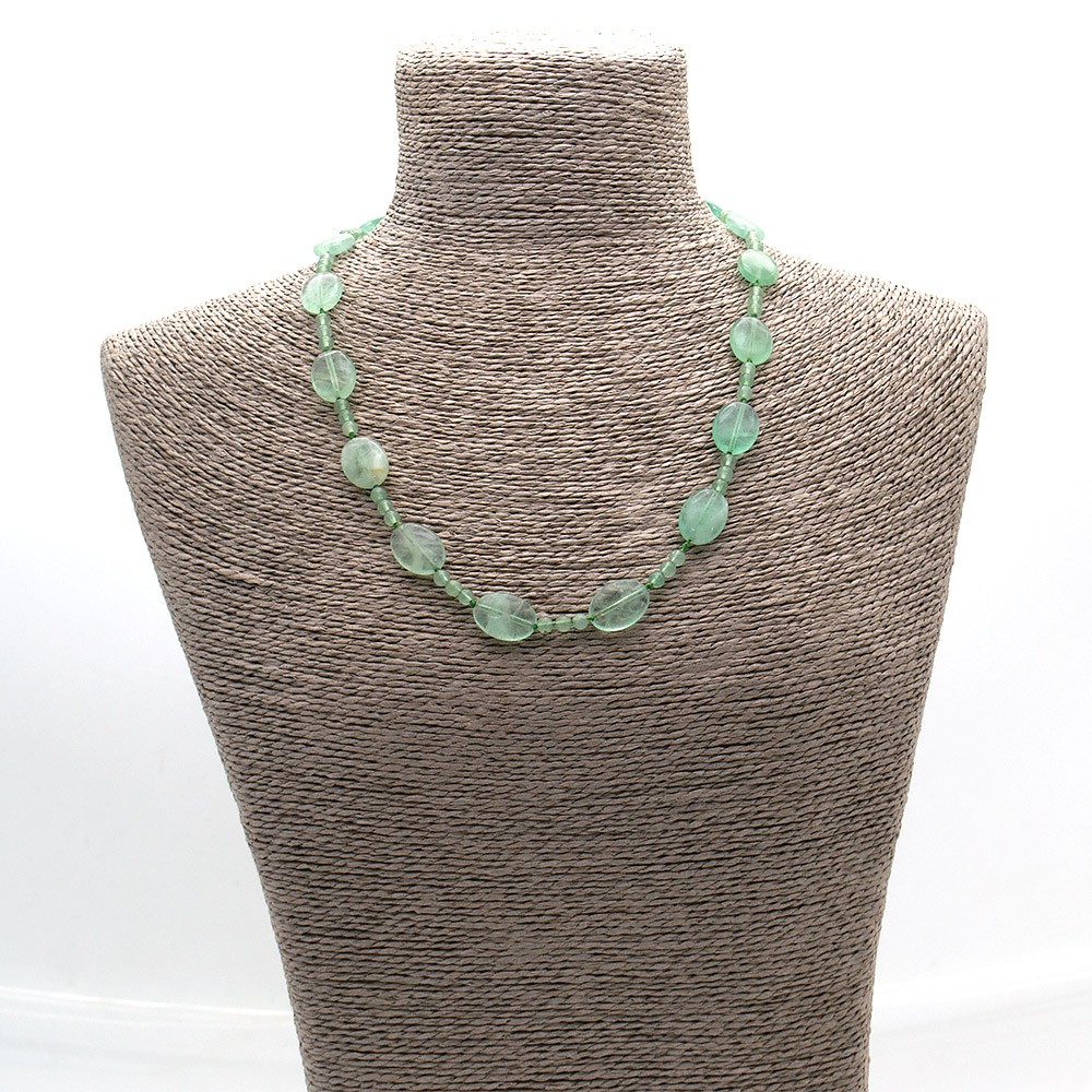 Фото товара бусы из флюорита таблетка