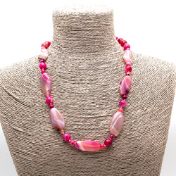 Бусы из агата тонированного розового таблетка скошенная 30*18 мм