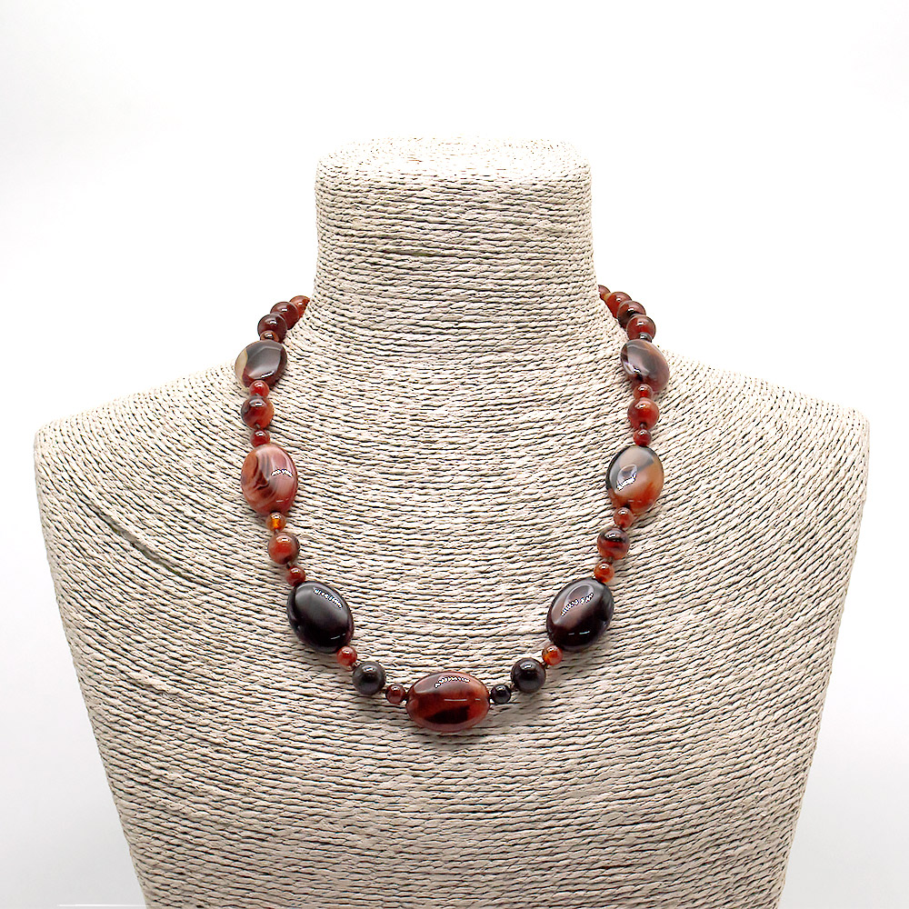 Бусы из сердолика темного таблетка овальная 25*18 мм