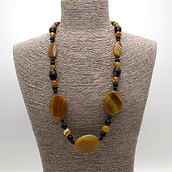 Бусы из агата цвет медовый таблетка витая