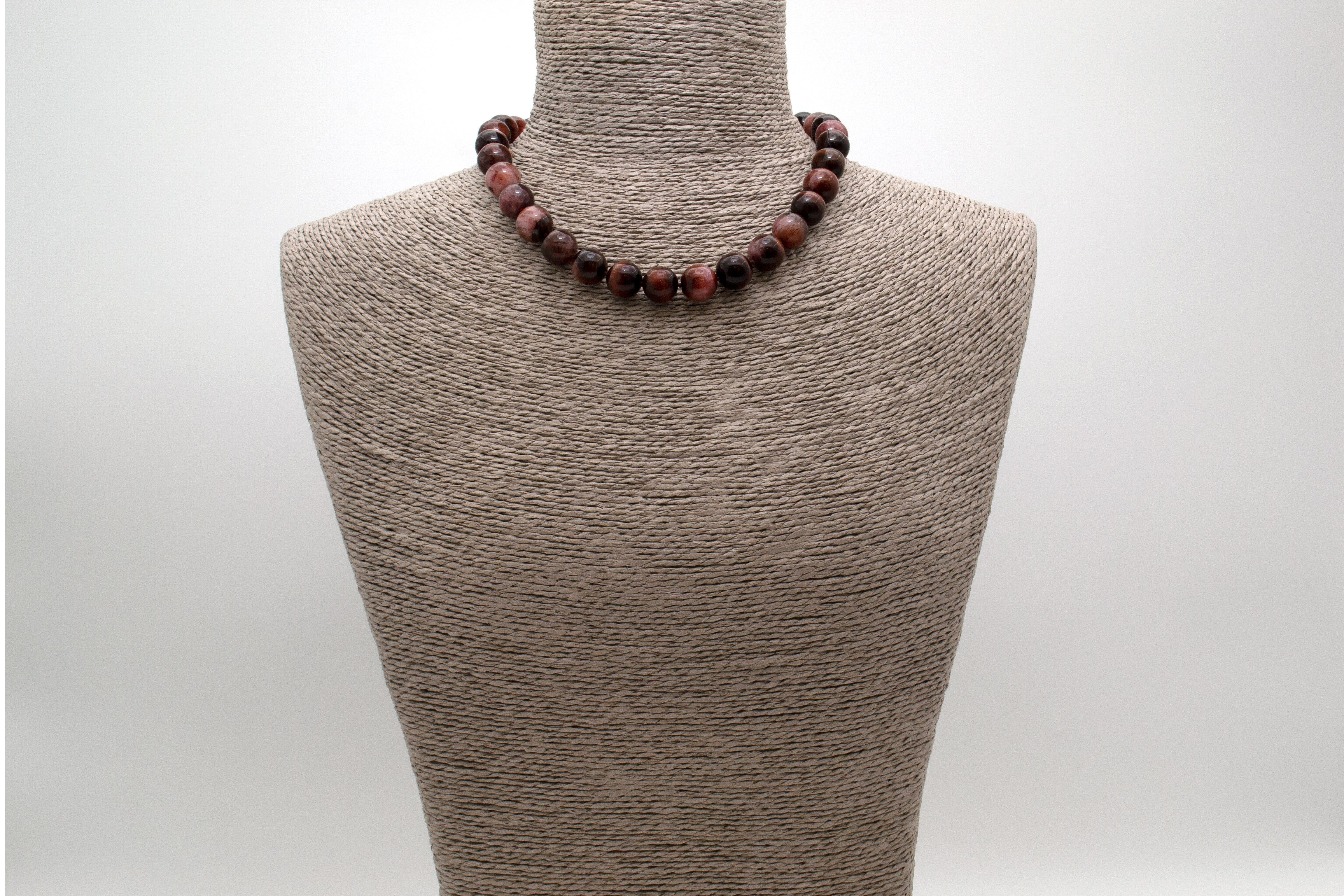 Фото товара бусы из бычьего глаза шар 12 мм