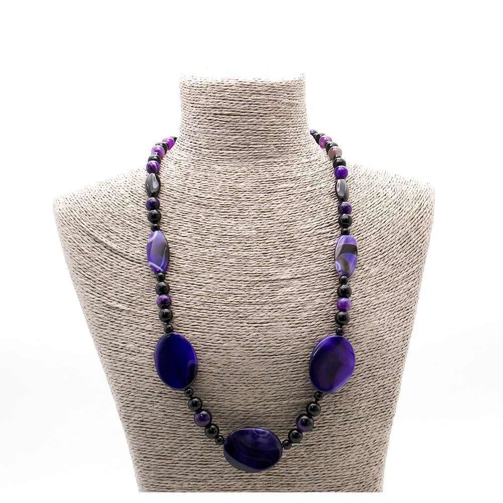 Фото товара бусы из агата фиолетового таблетка витая