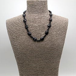 Бусы из агата черного таблетка 18*13 мм