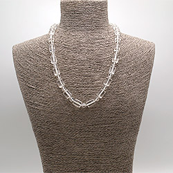 Бусы из горного хрусталя цилиндр грань