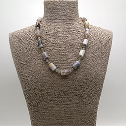 Бусы из агата ботсвана цилиндр грань