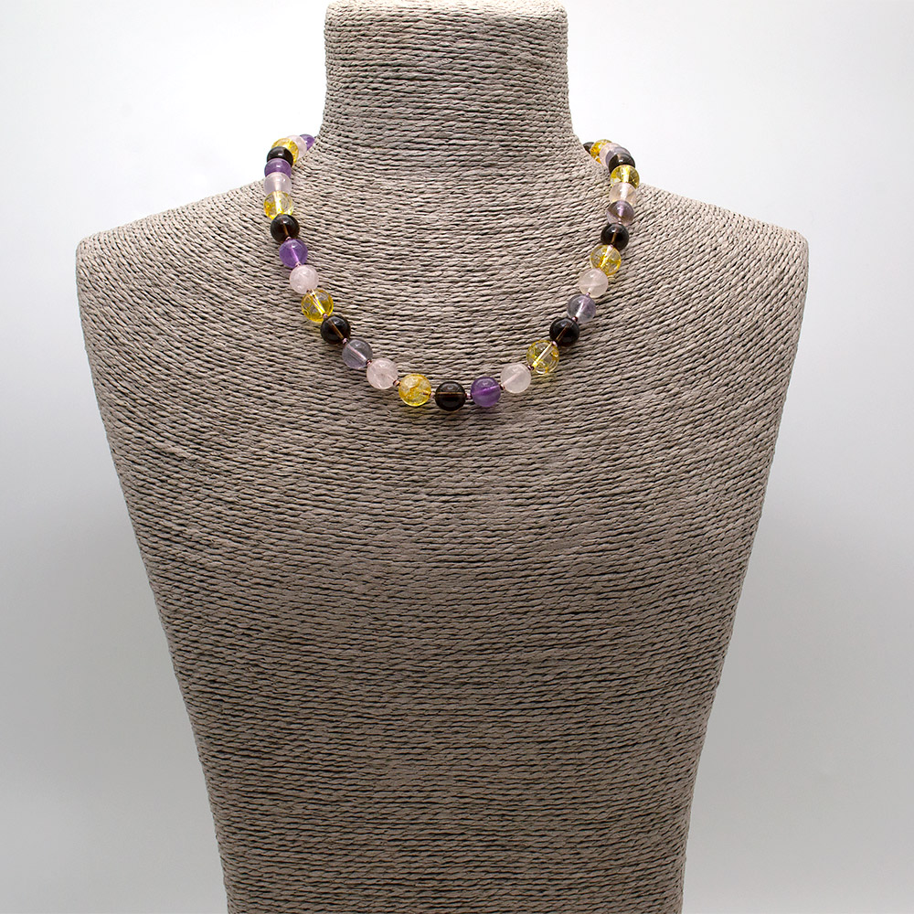 Фото товара бусы из самоцветов / 1