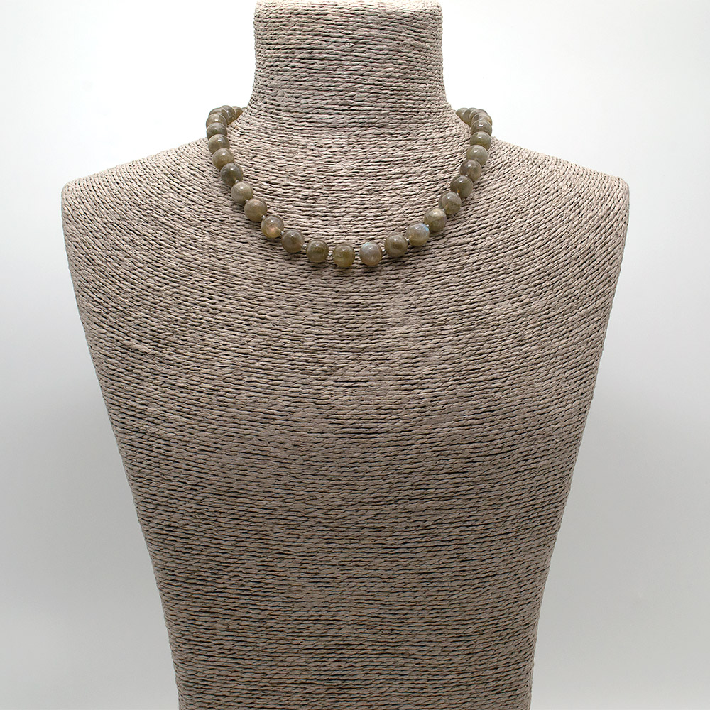 Фото товара бусы из лабрадора 10 мм