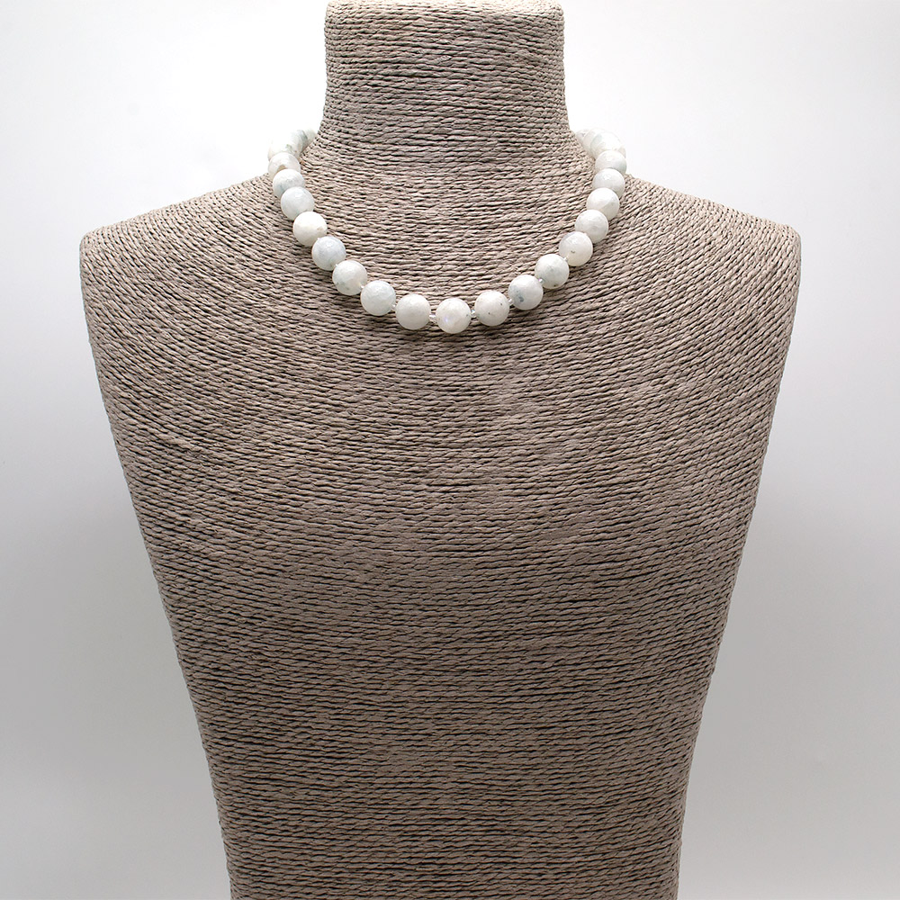 Фото товара бусы из адуляра 10мм